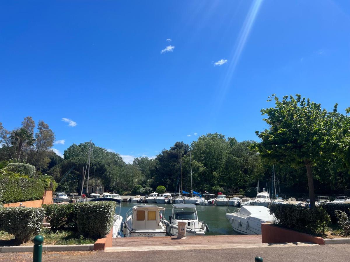 La Perle Rare Du Golf De Saint Tropez Lägenhet Cogolin Exteriör bild